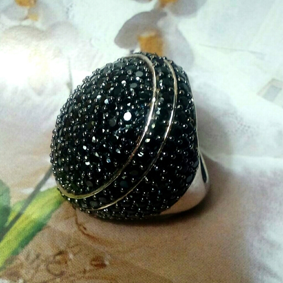 Queen Jewelry - 925. Black Spinel. Strong and Bold ring. FINAL PRICE DROP.